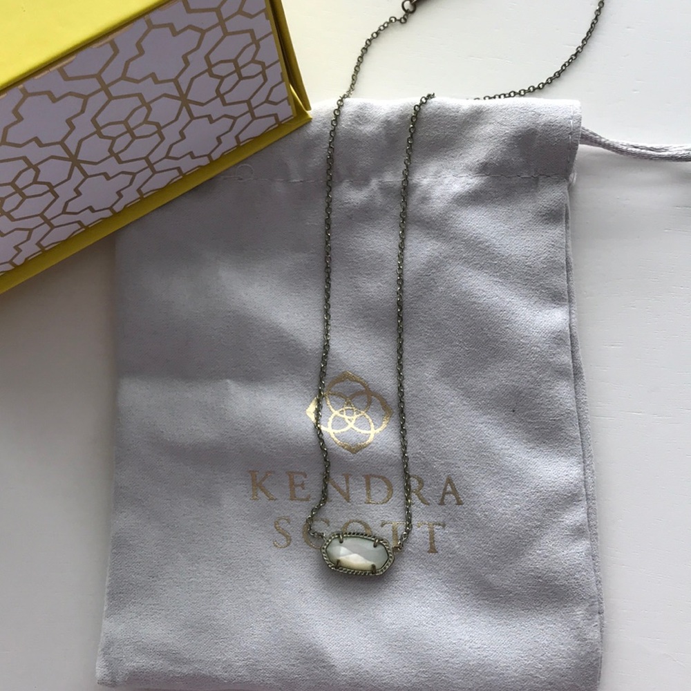 Kendra Scott Necklace